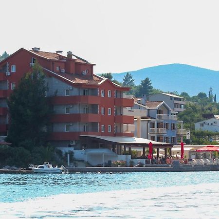 Apart Hotel Samardzic Tivat Dış mekan fotoğraf