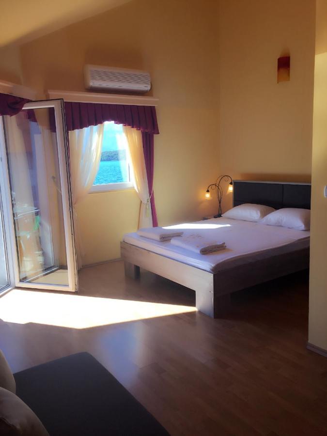 Apart Hotel Samardzic Tivat Dış mekan fotoğraf